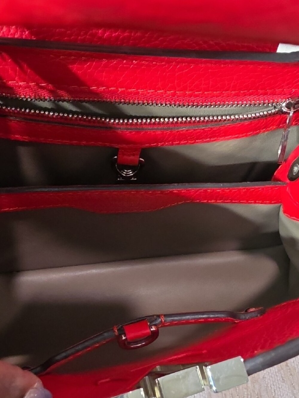 Louis Vuitton Red Capucines BB Leather Top-Handle Satchel with Strap - Picture 13 of 13